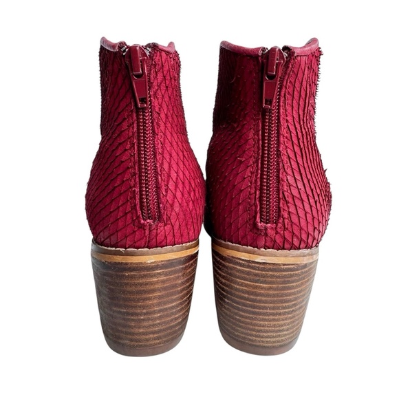 Miz Mooz Women's Nomad Ankle Western Boots Red Snake Embossed Leather Chic - Picture 3 of 12